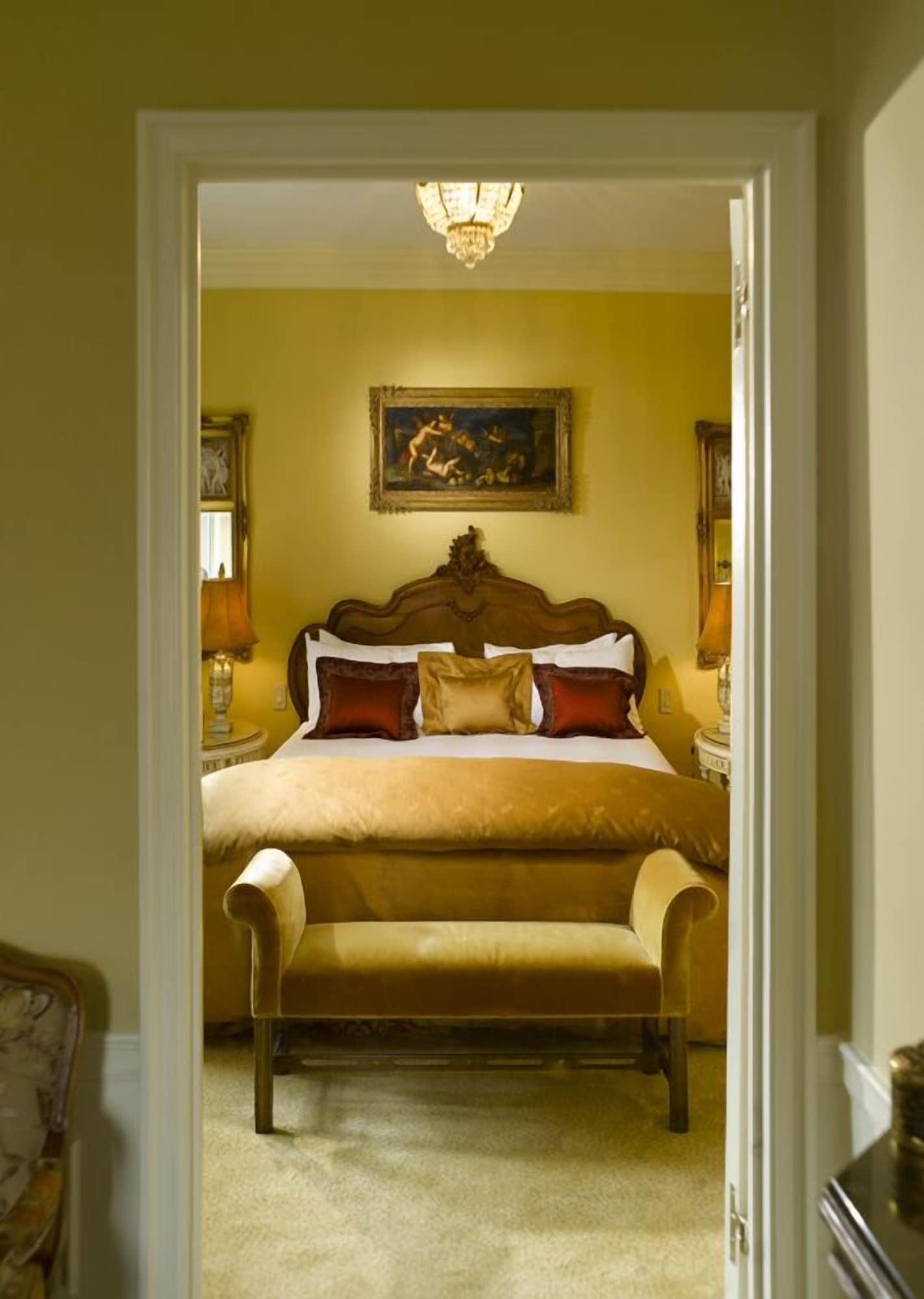 The Sherry Netherland New York Exterior photo
