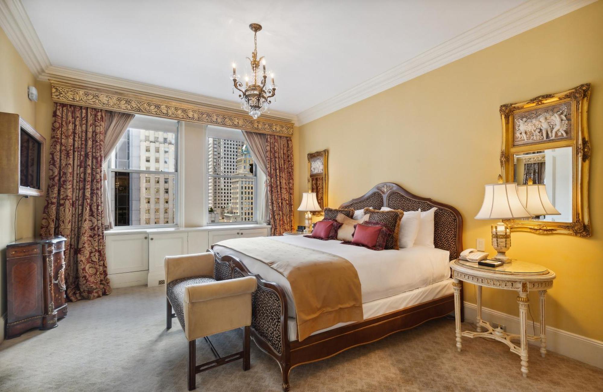 The Sherry Netherland New York Exterior photo